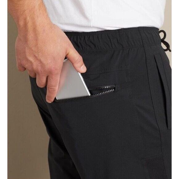 Duluth Trading Company Men's Bullpen-Lined Corralling 9" Shorts Black 2X (180) - Picture 4 of 8